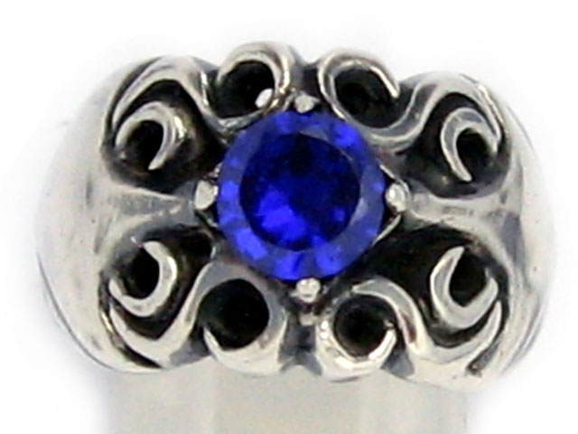 日本925純銀厚身重手稀有藍水晶戒指