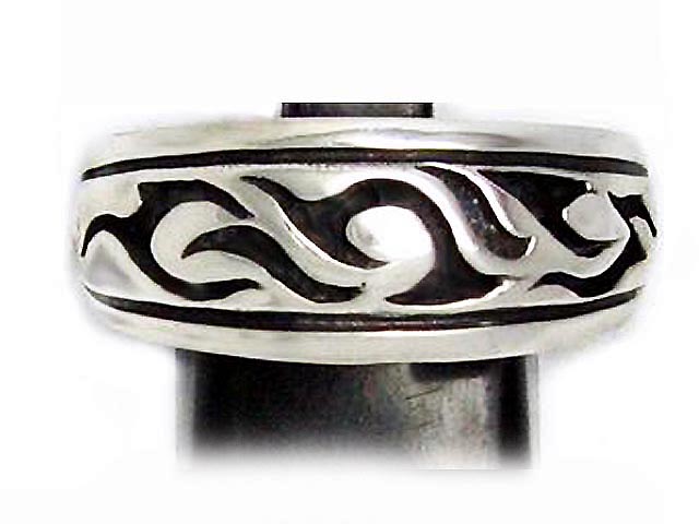 日本925純銀厚身重手荊棘火紋戒指