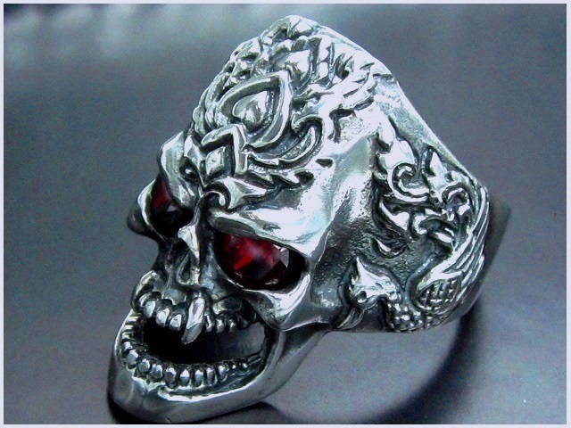 日本925純銀激靚紅水晶荊棘鳳凰骷髏頭戒指