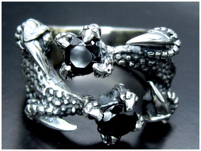 日本925純銀闊身爪黑水晶戒指