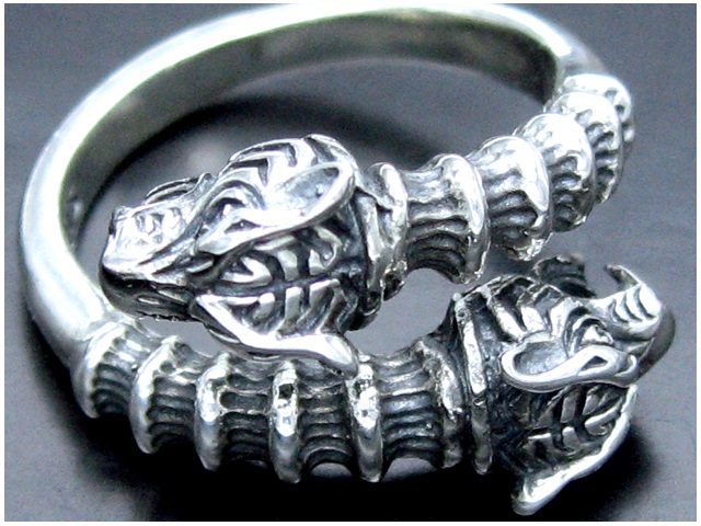 日本925純銀雙老虎頭戒指