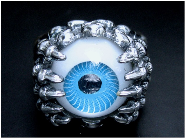 日本925純銀大款全骷髏骨頭藍眼球戒指