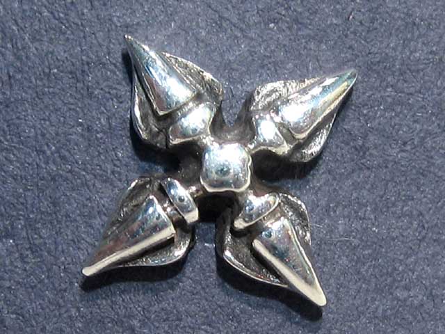 日本925純銀立體法器耳環耳環