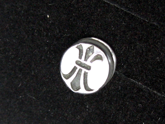 日本925純銀厚身童軍花耳環