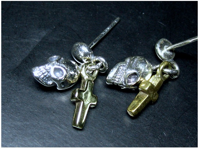 日本925純銀吊骷髏骨頭十字架耳環