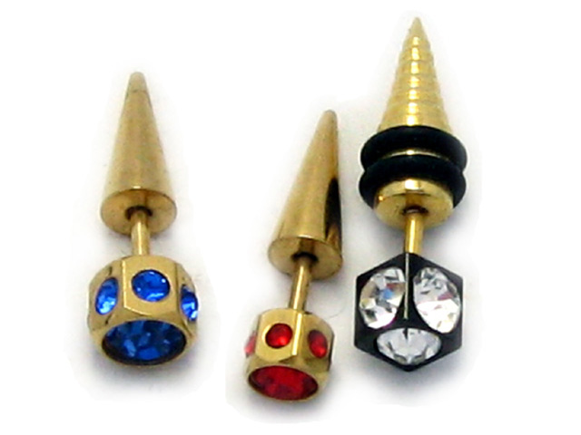 日本純手術精鋼金色水晶尖尾耳環