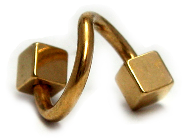 日本純手術精鋼彩鋼扭形耳環  可帶耳門